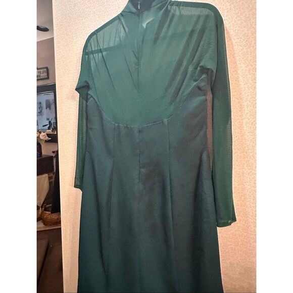 Vintage emerald green formal dress - Picture 6 of 9